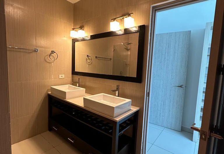 VENTA DE APARTAMENTO EN PH PARK LOFT